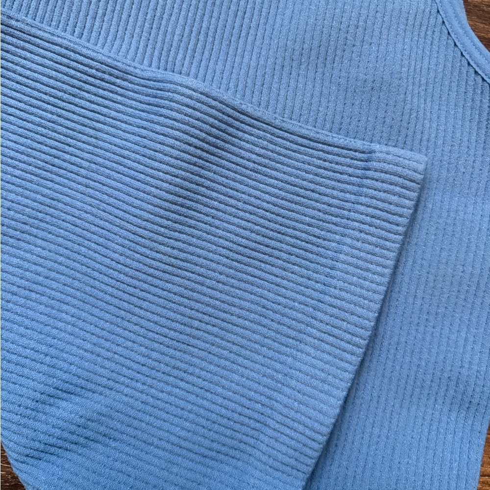 Blue Ribbed Tank Top - Picture 3 of 3